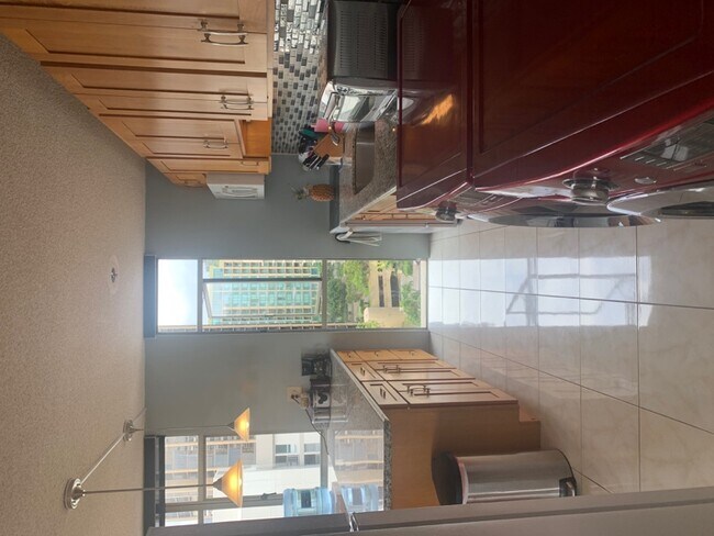 Foto del edificio - 2033 Nuuanu Ave