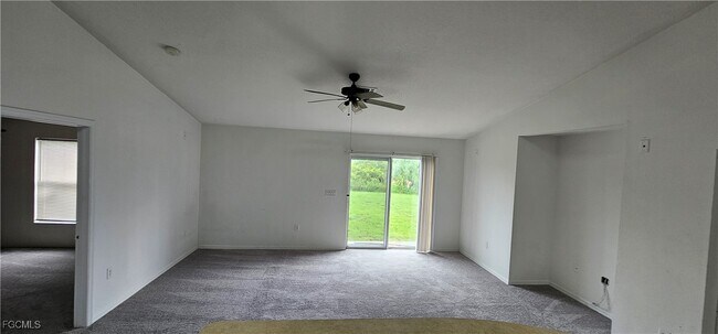 Foto del edificio - 2812 62nd St W