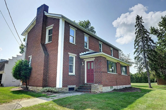 Building Photo - 9556 Kenrick Rd