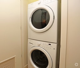 Laundry - Ovation 309