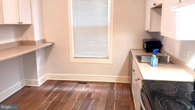 Foto del edificio - 416 N 32nd St