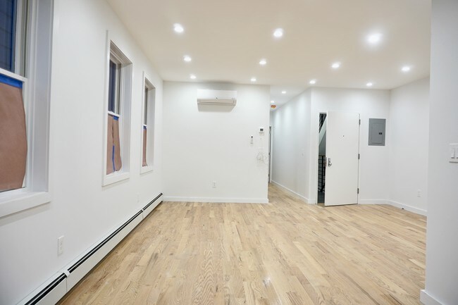 Foto del edificio - 18 Hudson Street