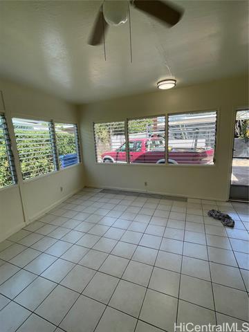 Building Photo - 94-125 Pahu St