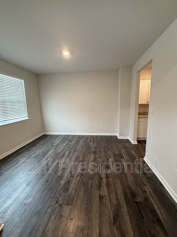 Building Photo - 11075 Chappell Crk Cir