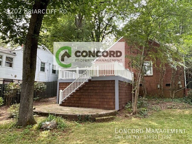 Foto del edificio - 1202 Briarcliff Rd