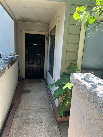 Primary Photo - 9607 Walnut St