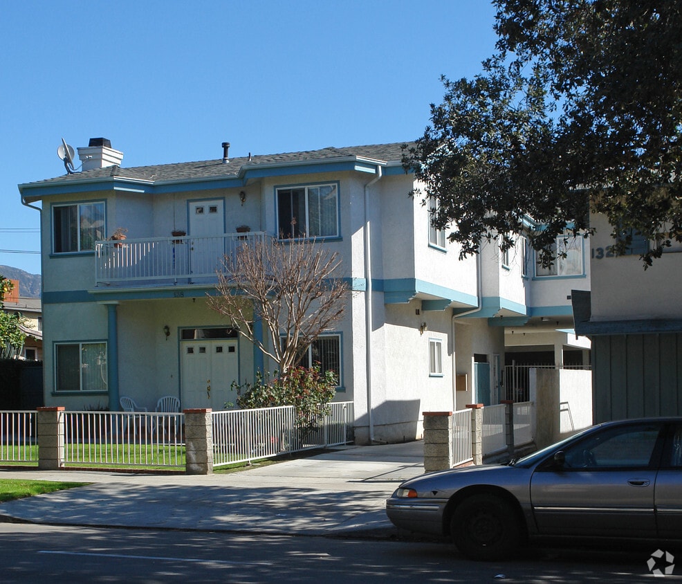 Building Photo - 138 Allen Ave