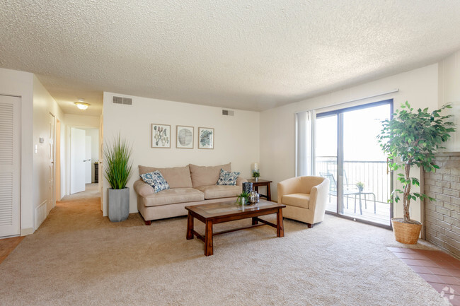 2BD, 2BA - 1,060 ft² - Castlegate