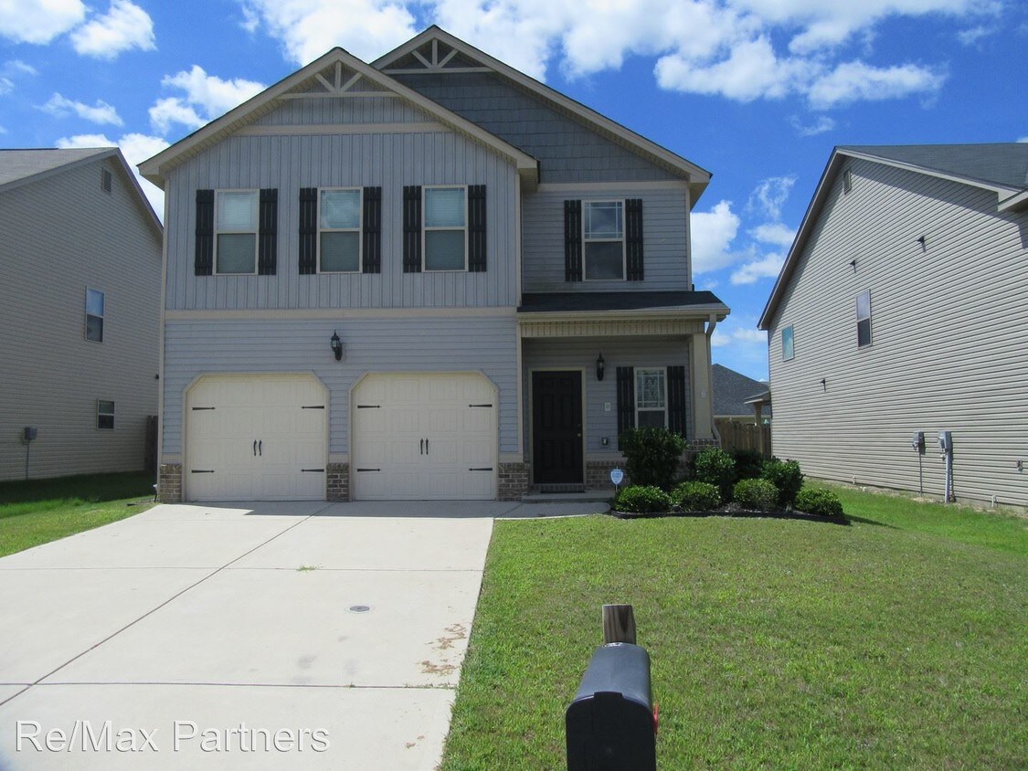 Primary Photo - 3338 Grove Landing Cir