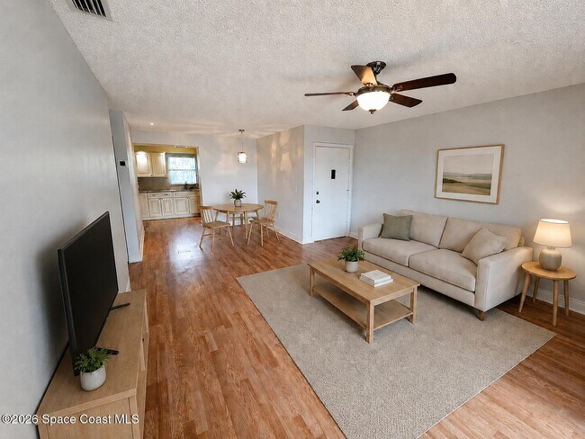 Foto del edificio - 3135 Shady Dell Ln