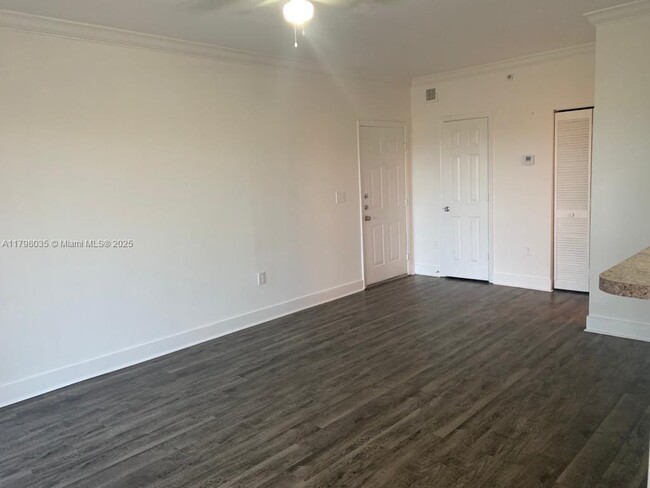 Foto del edificio - 11650 SW 2nd St