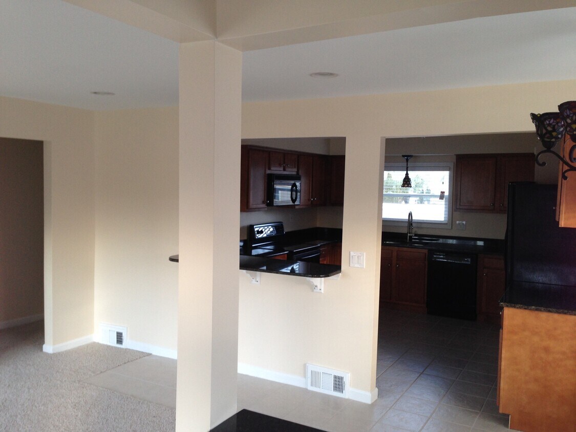 Foto principal - 11499 25 Mile Rd