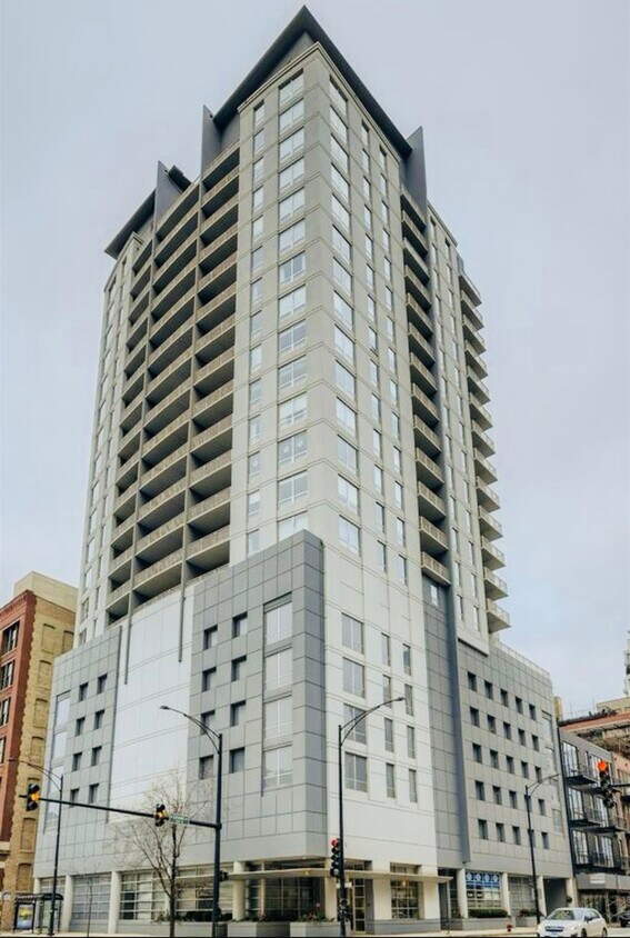 Primary Photo - 330 W Grand Ave