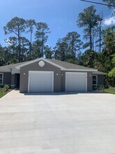 Building Photo - 5 Llowick Ct