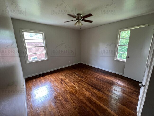 Foto del edificio - 2706 Norton Ave NW