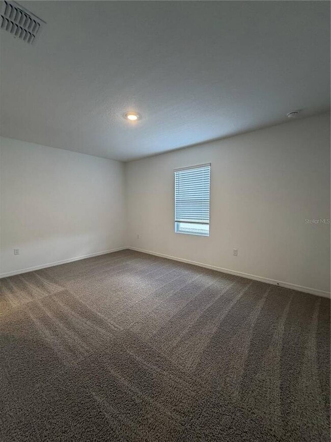 Building Photo - 2569 Olympic Ct