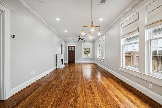 Foto del edificio - 513 Northwood St
