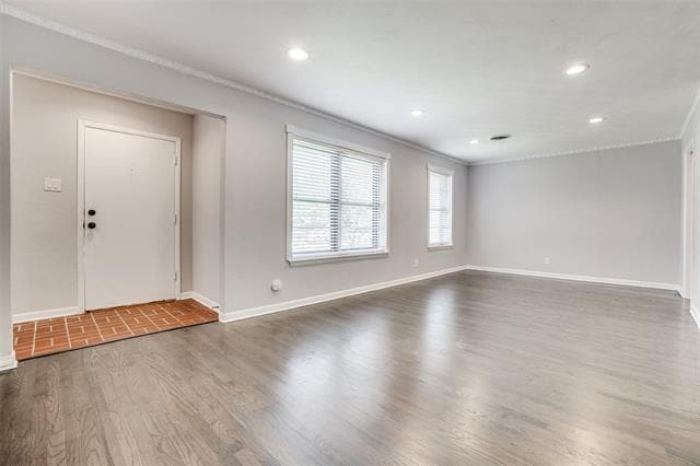 Building Photo - 9226 Larchwood Dr
