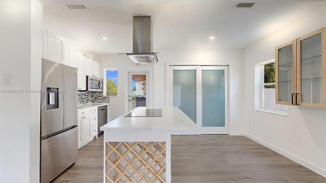 Foto del edificio - 6760 SW 19th St