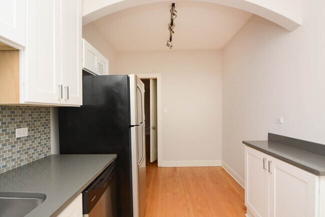 Foto del edificio - 2326 N Rockwell St