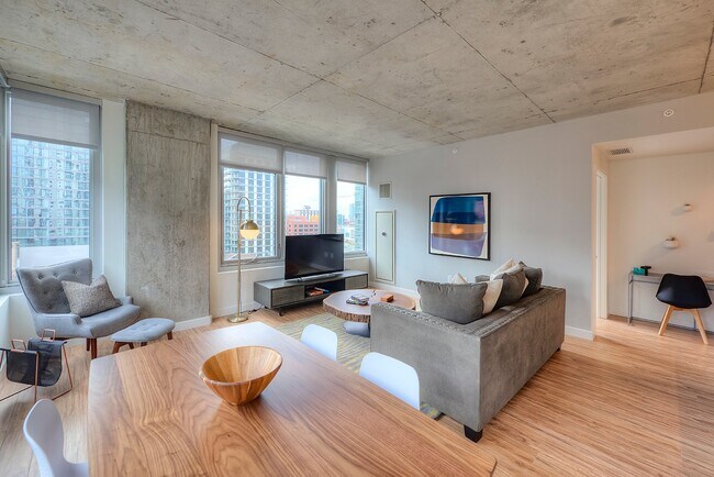 Foto del edificio - 180 N Desplaines St
