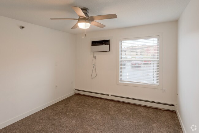 1 habitación, 1 baño, estudio - 805 pies cuadrados - The Markham