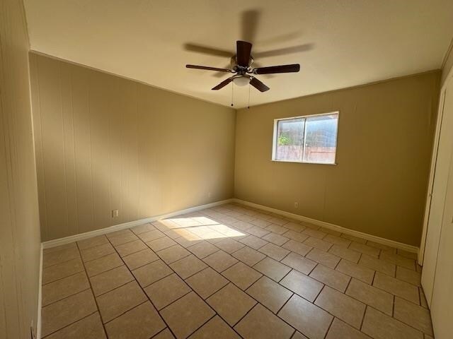 Foto del edificio - 1305 Tilden Ave