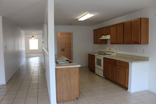 Foto del edificio - 3 br, 2 bath House - 284 Texas Mulberry