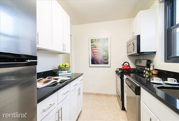Building Photo - 1 bedroom in New York NY 10009