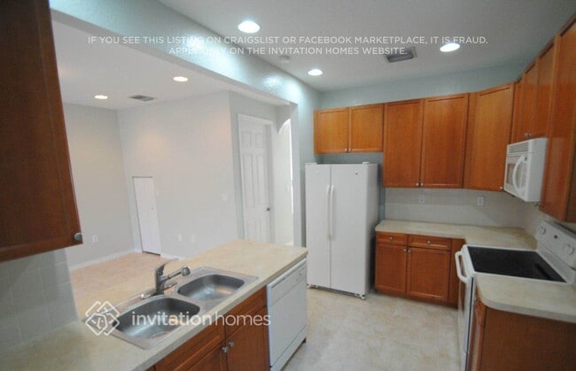 Building Photo - 220 Lake Monterey Cir