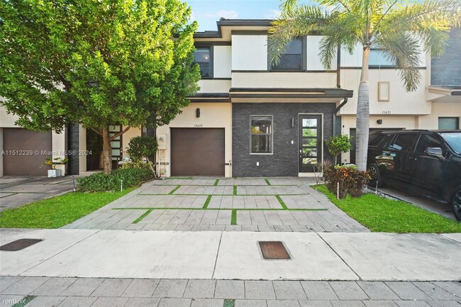 Building Photo - 3 br, 3 bath House - 15673 NW 91st Ct