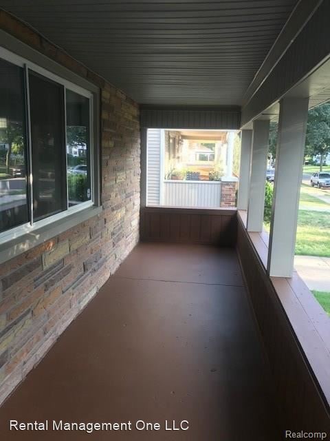 Building Photo - 4 br, 2 bath House - 846 Flowerdale