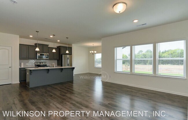 Foto del edificio - 3 br, 2.5 bath House - 1213 Scotch Meadows...