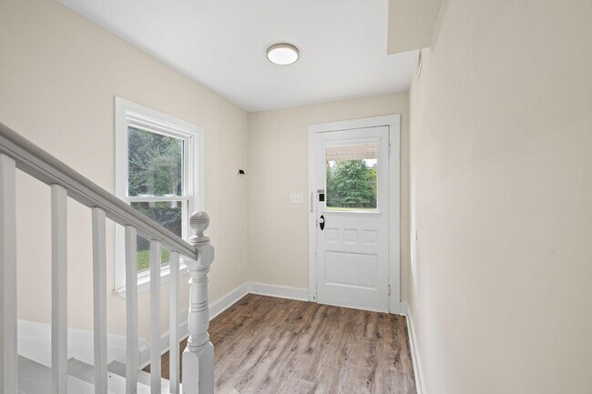 Foto del edificio - 1457 Caledon Rd