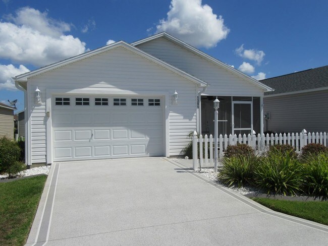 Foto del edificio - Long Term Villa Near Brownwood