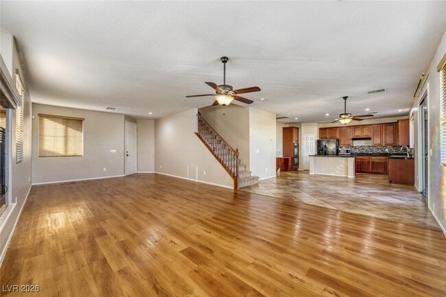 Foto del edificio - 9028 Black Elk Ave