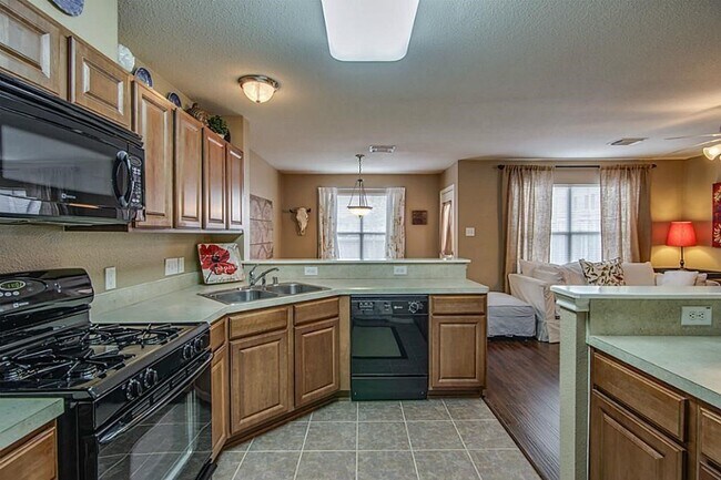 Foto del edificio - 1618 Grable Cove Ln