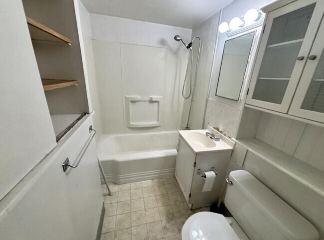 Foto del edificio - 303 S 3rd Ave