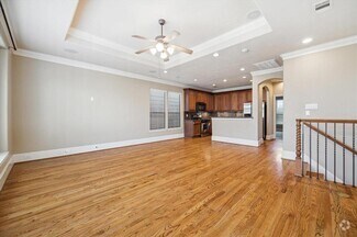 Building Photo - 1336 Studer St