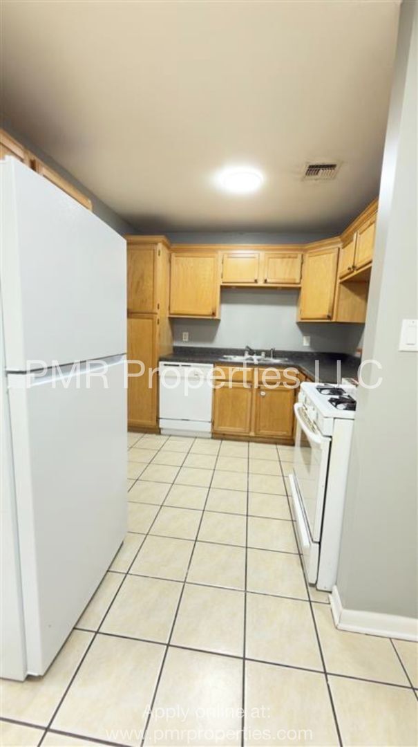 Foto del edificio - 2311 NW Denver Ave