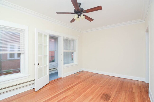 Foto del edificio - 4425 N Wolcott Ave