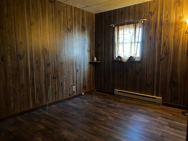 Foto del edificio - 106 Main St S