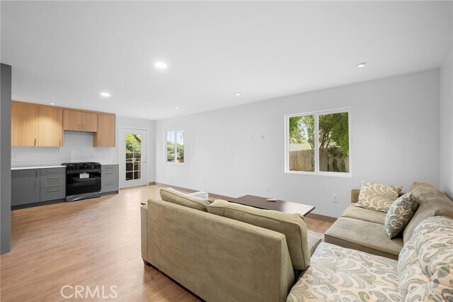 Foto del edificio - 10377 McBroom St