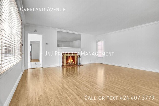 Foto del edificio - 4385 Overland Ave