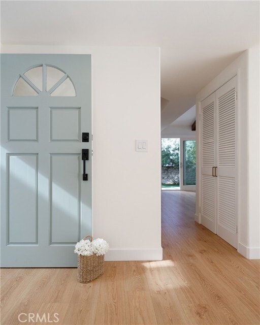 Foto del edificio - 1504 N Poinsettia Ave