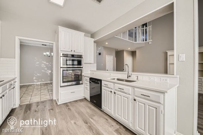 Building Photo - 4 br, 3 bath House - 1041 Sanmar Drive UNIT