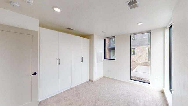 Interior Photo - Maple Rock Reserve