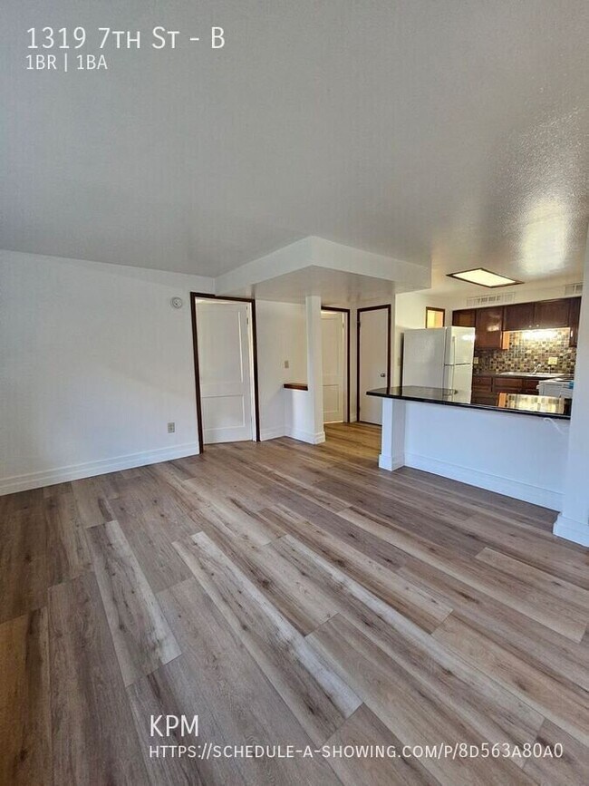 Foto del edificio - 1319 7th St