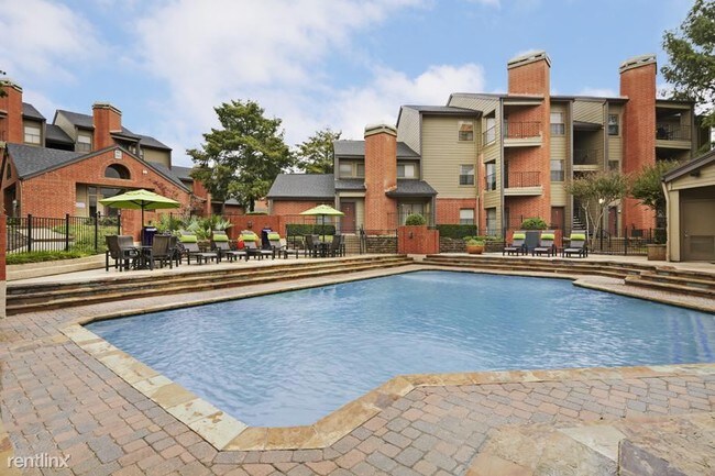 Building Photo - 9807 Valley Ranch Pkwy W