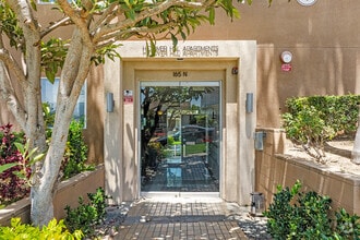 Building Photo - Hoover Hilltop